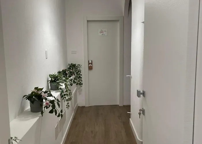 Mama Bed & Breakfast Agira