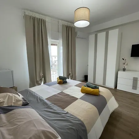 Mama לינה וארוחת בוקר Agira